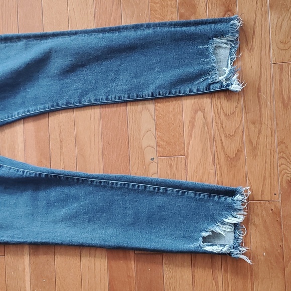 NWOT AGOLDE NICO HIGH RISE SLIM FRAYED CHEWED HEM SZ 30 - Picture 9 of 16